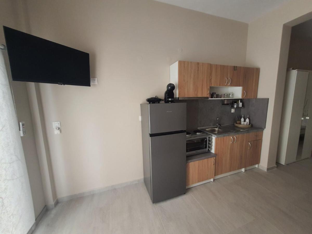New Apartment ,50M From The Sea At Nea Irakleia. Exterior photo
